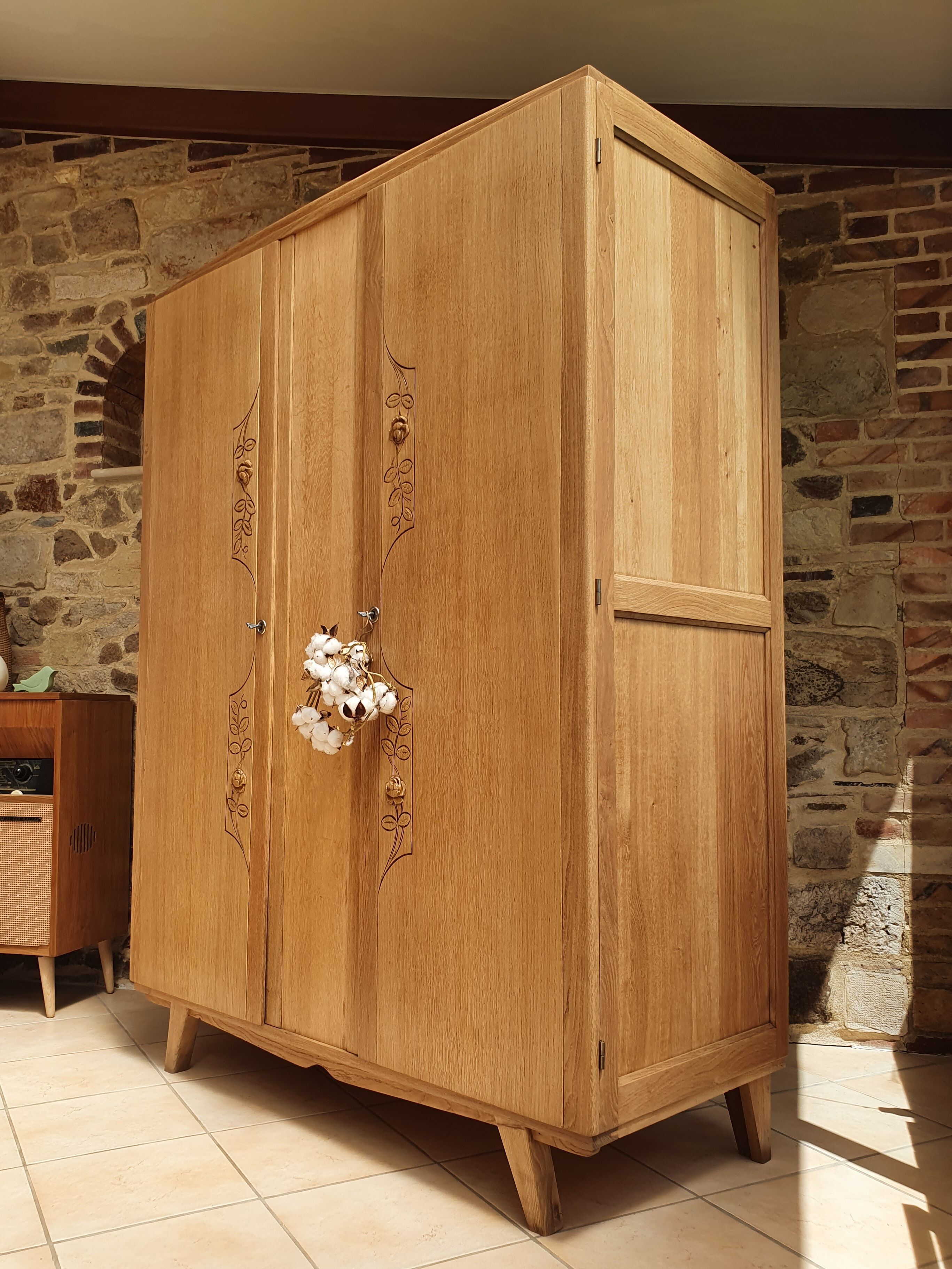 Art Deco Parisian wardrobe