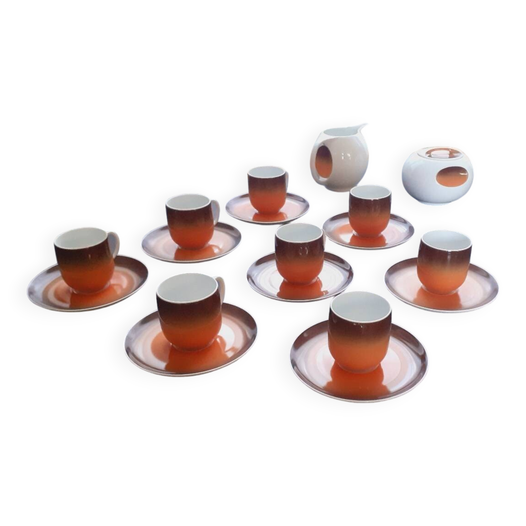 Part of a Sputnik Space Coffee Service, 70s, Manufacture Royale Lim