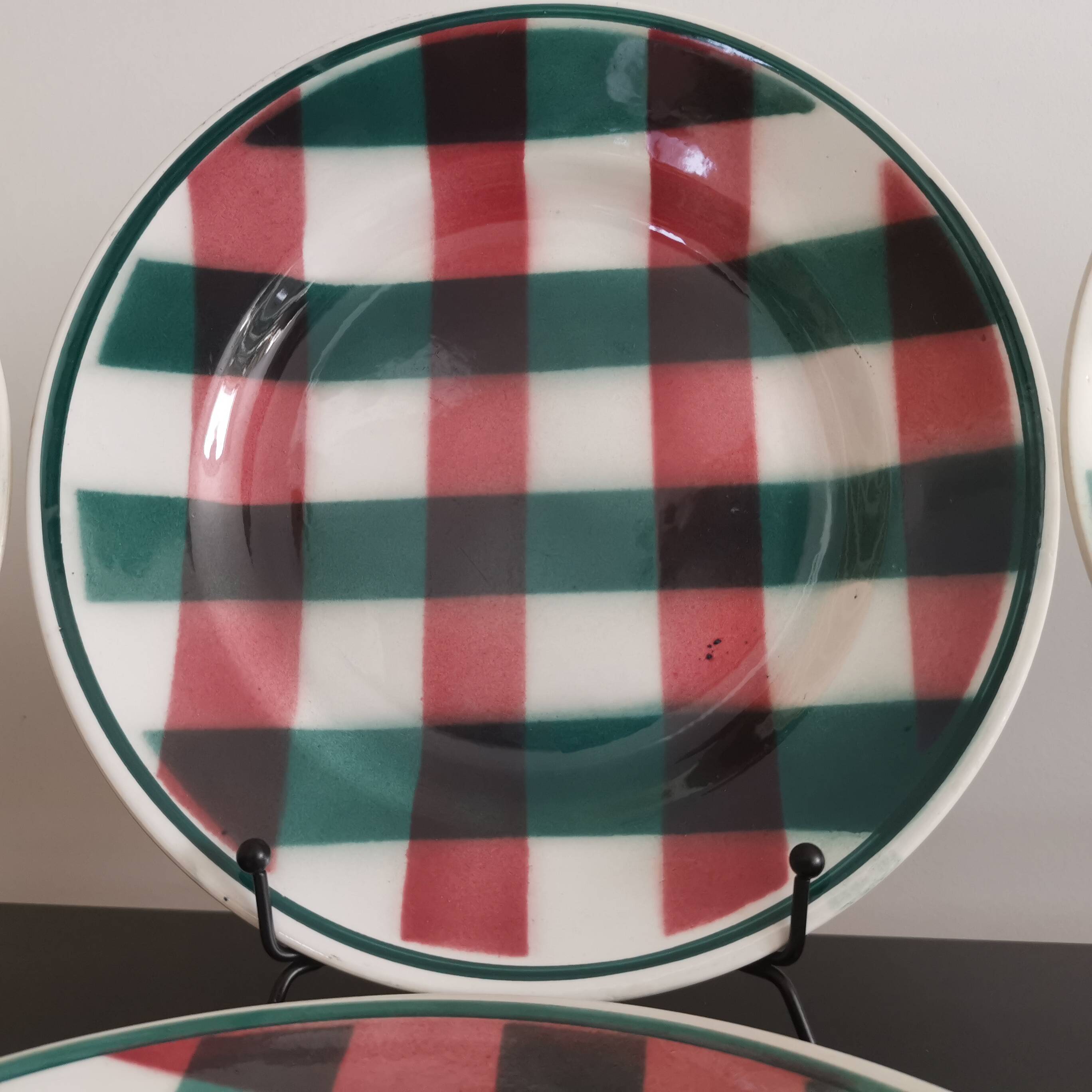 8 assiettes semi creuses de la Faïencerie Nouvelle de Givors France