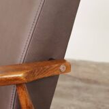 Fauteuil vintage cuir vegan marron conception moderne