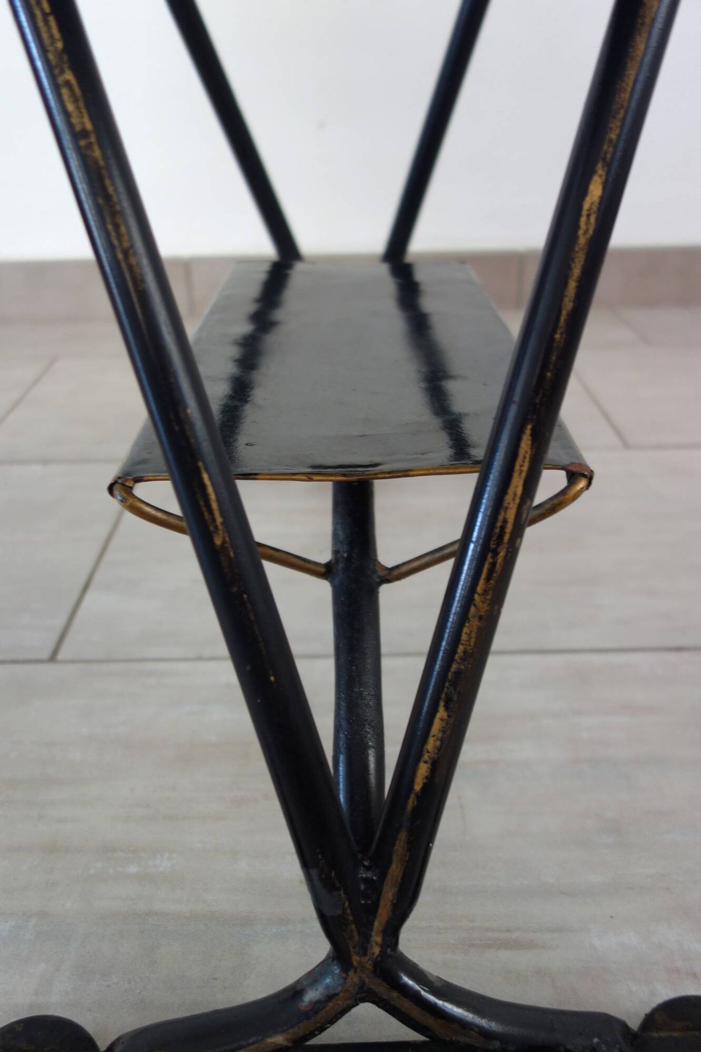 Table d'appoint en métal et céramique, années 50-60