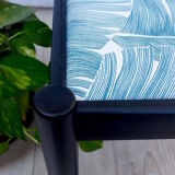 6 chairs with reasons Palm trees