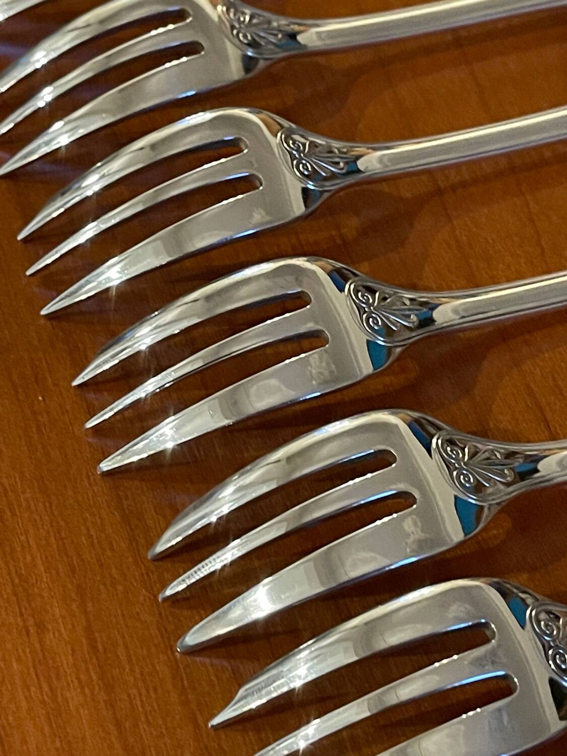 Malmaison cutlery 61 pieces in 3 boxes, excellent condition