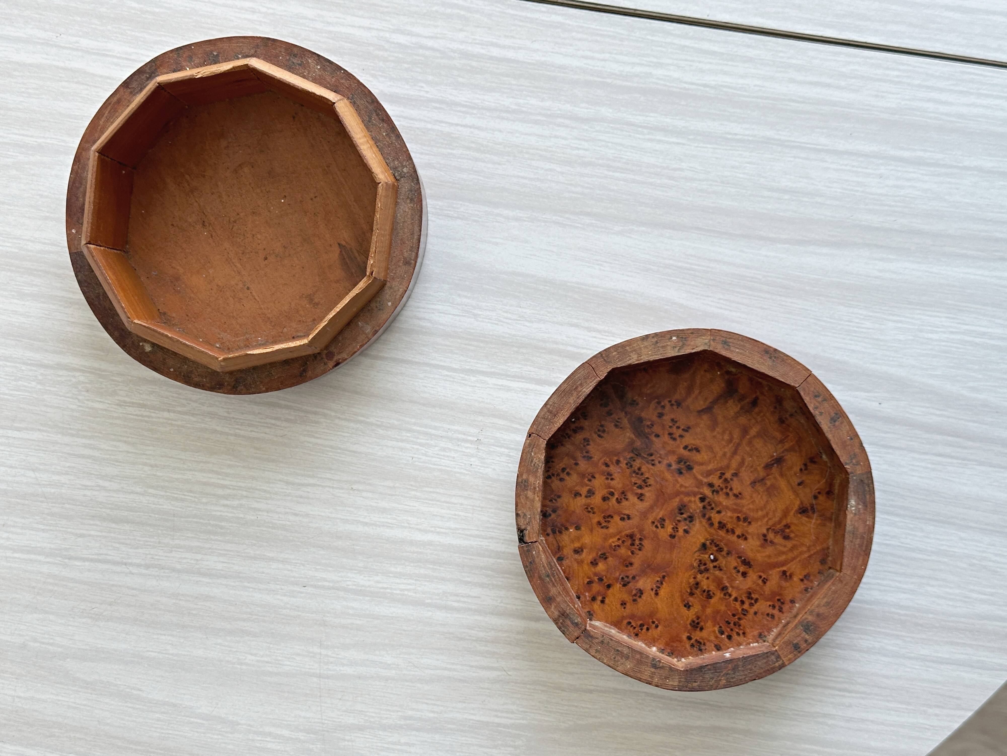 Vide poche en loupe de bois