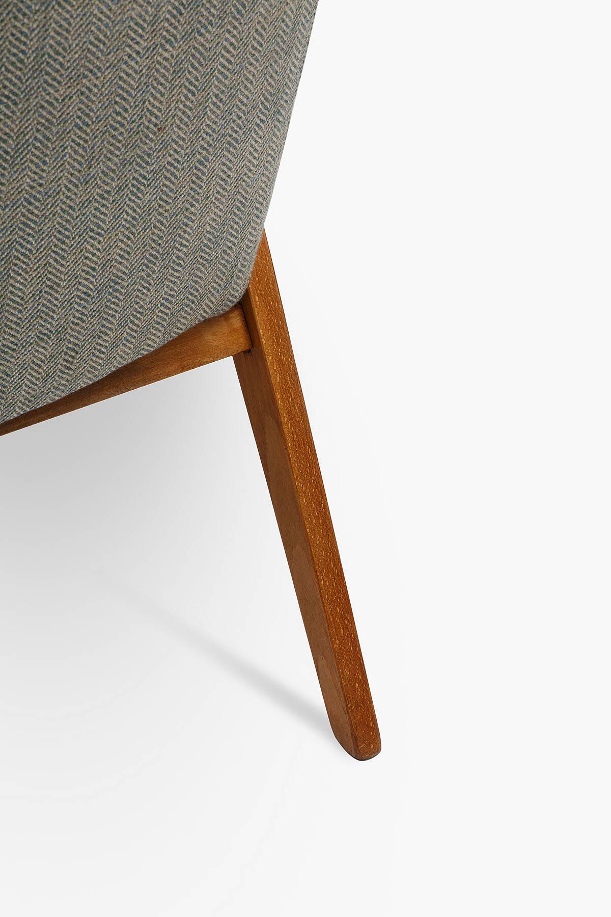 Type 300-177 BUNNY armchair from the 60