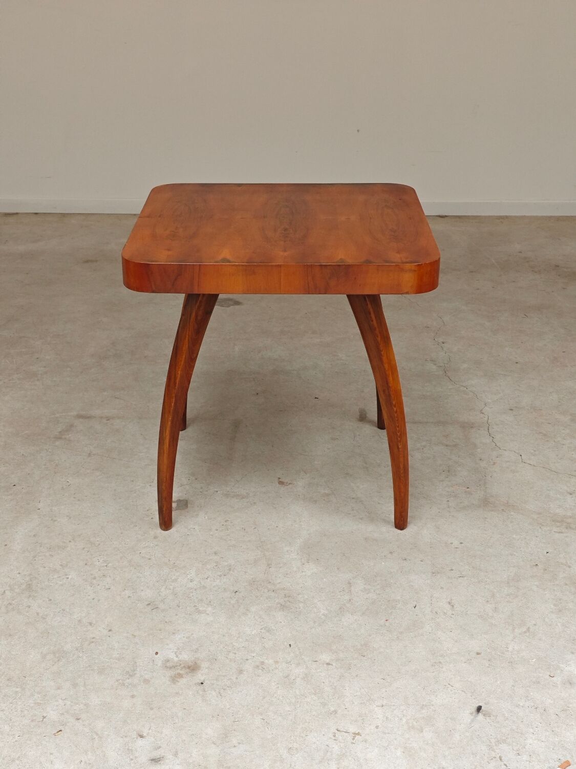 Living room table H259 spider by Jindrich Halabala 1950