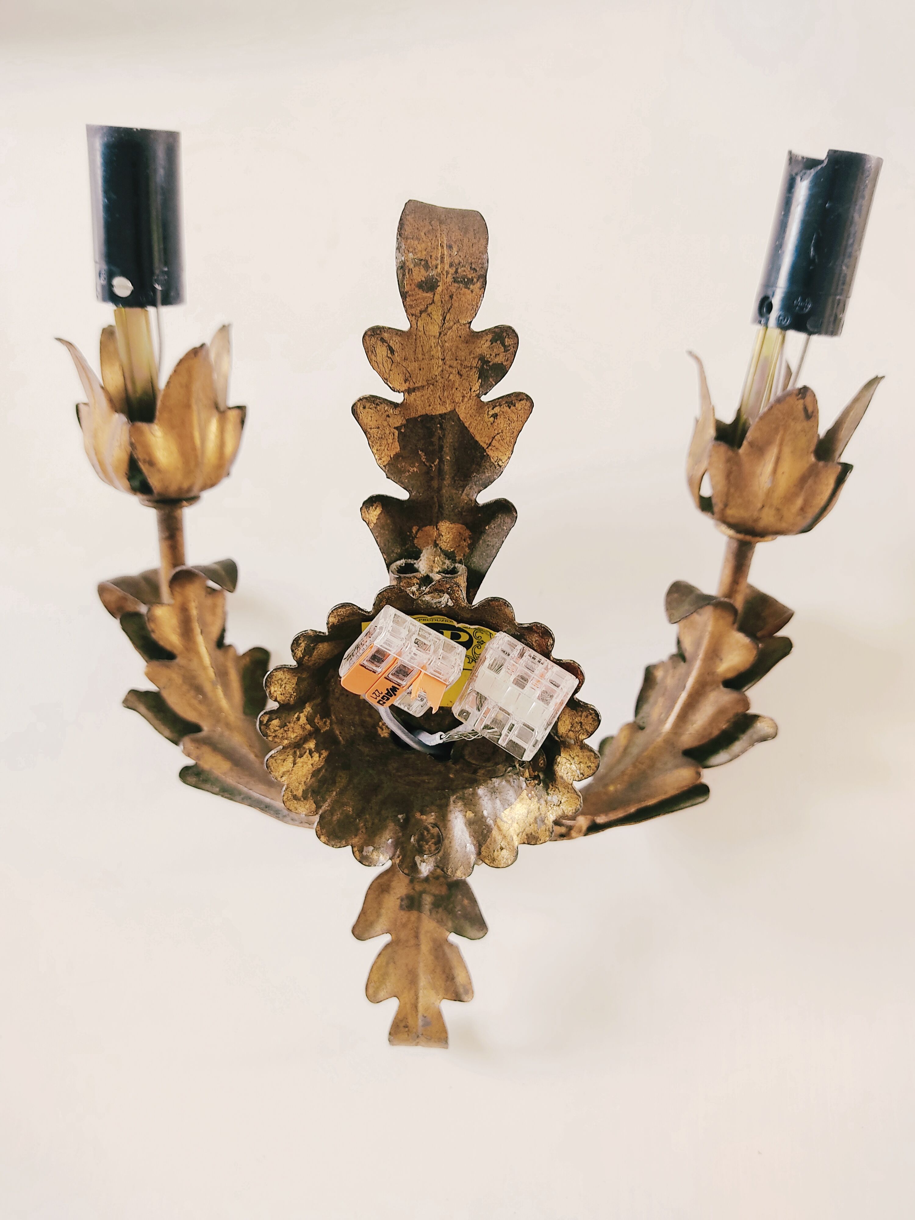 Golden Italian wall lamp