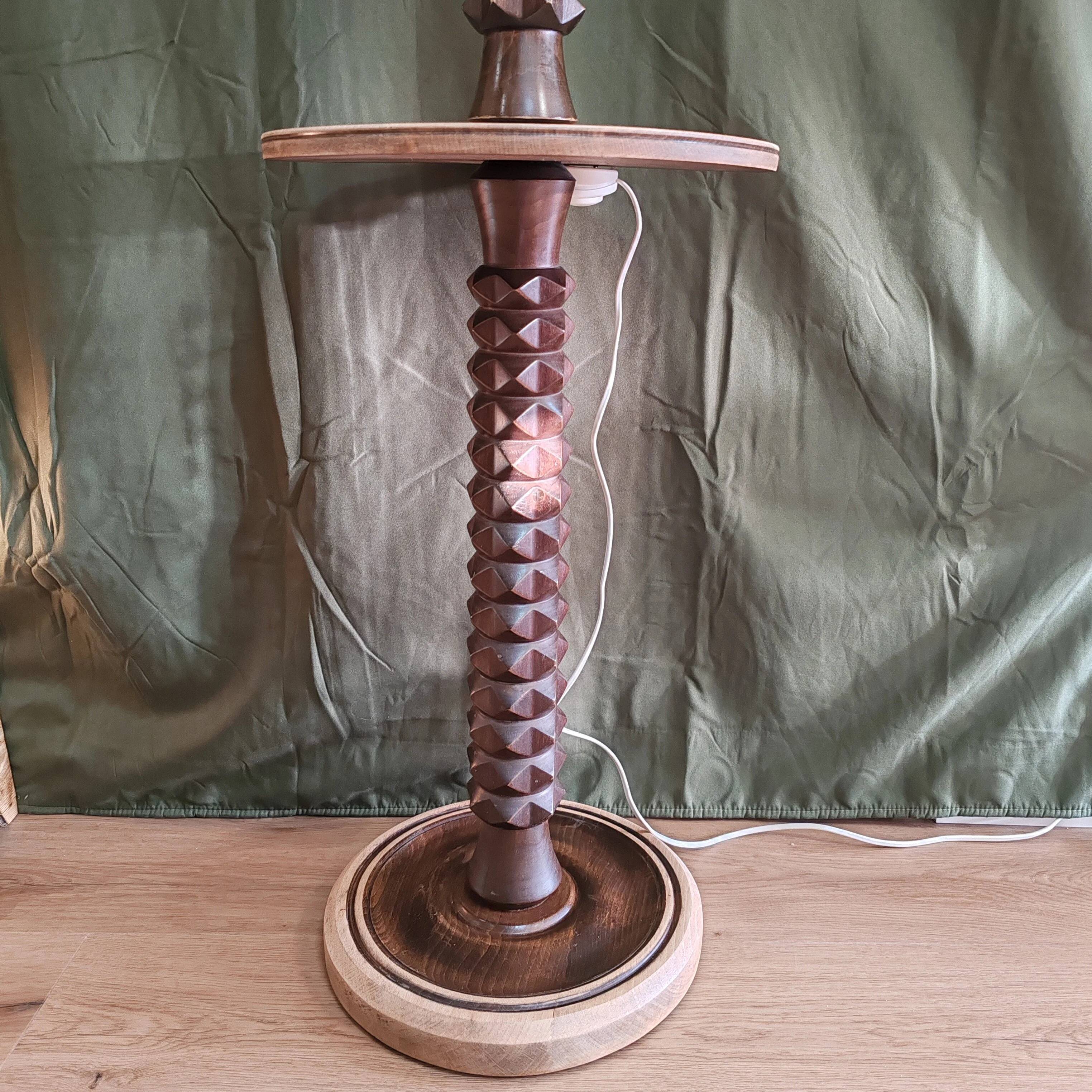 Floor lamp