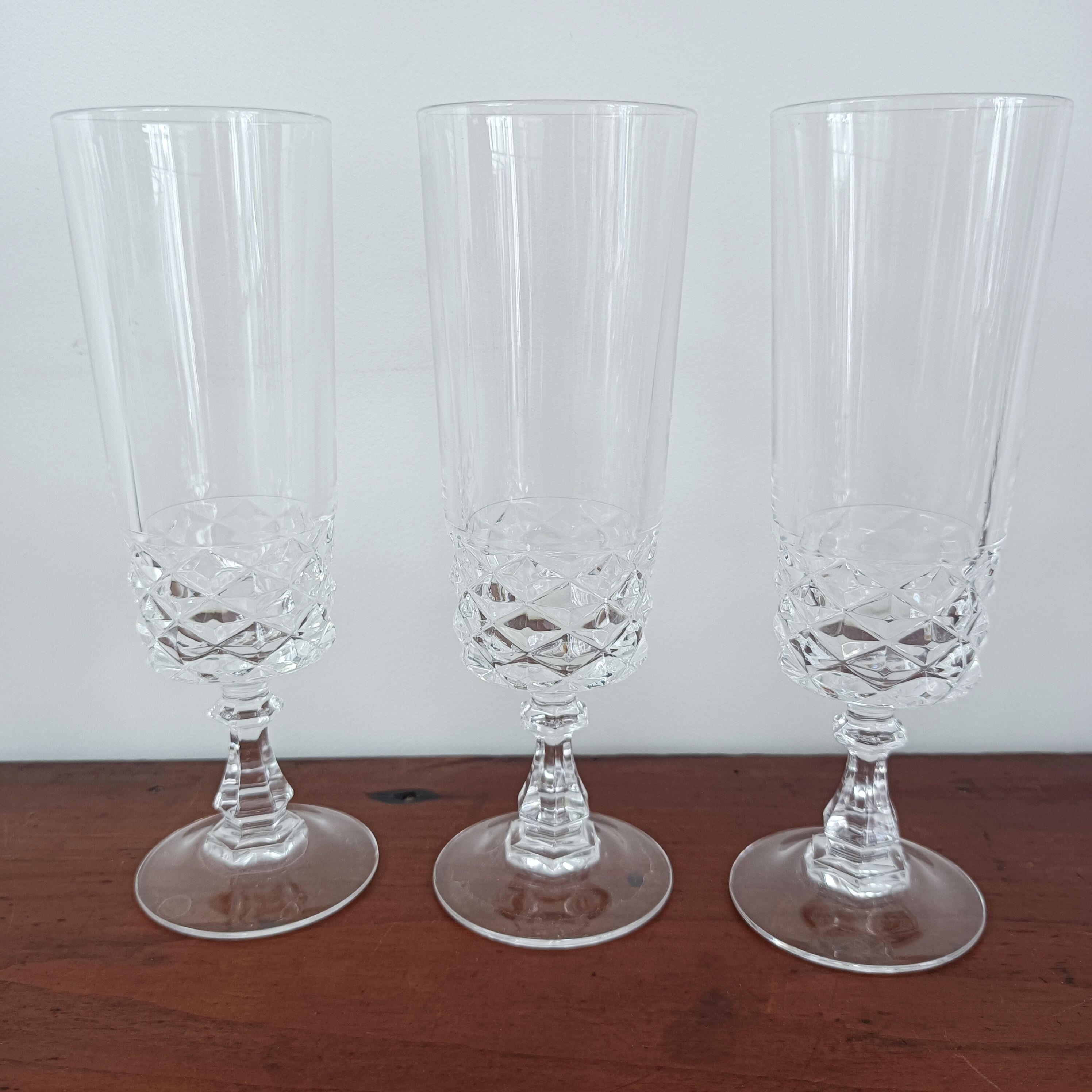 Set of 7 champagne flutes