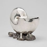 Boat sauce boat on rock, England, 1920 stamped