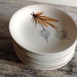 Series of 11 hollow plates