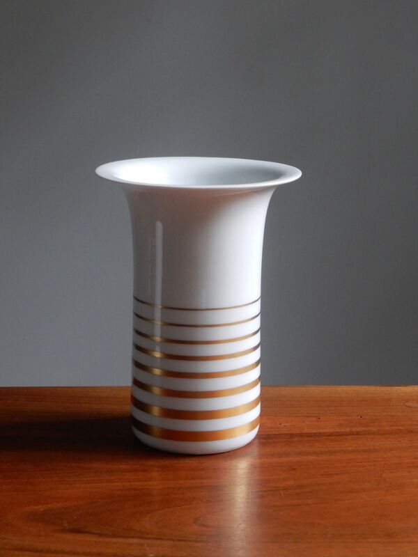 Vase en porcelaine blanc et or des années 60 / Schumann Arzberg Bavaria