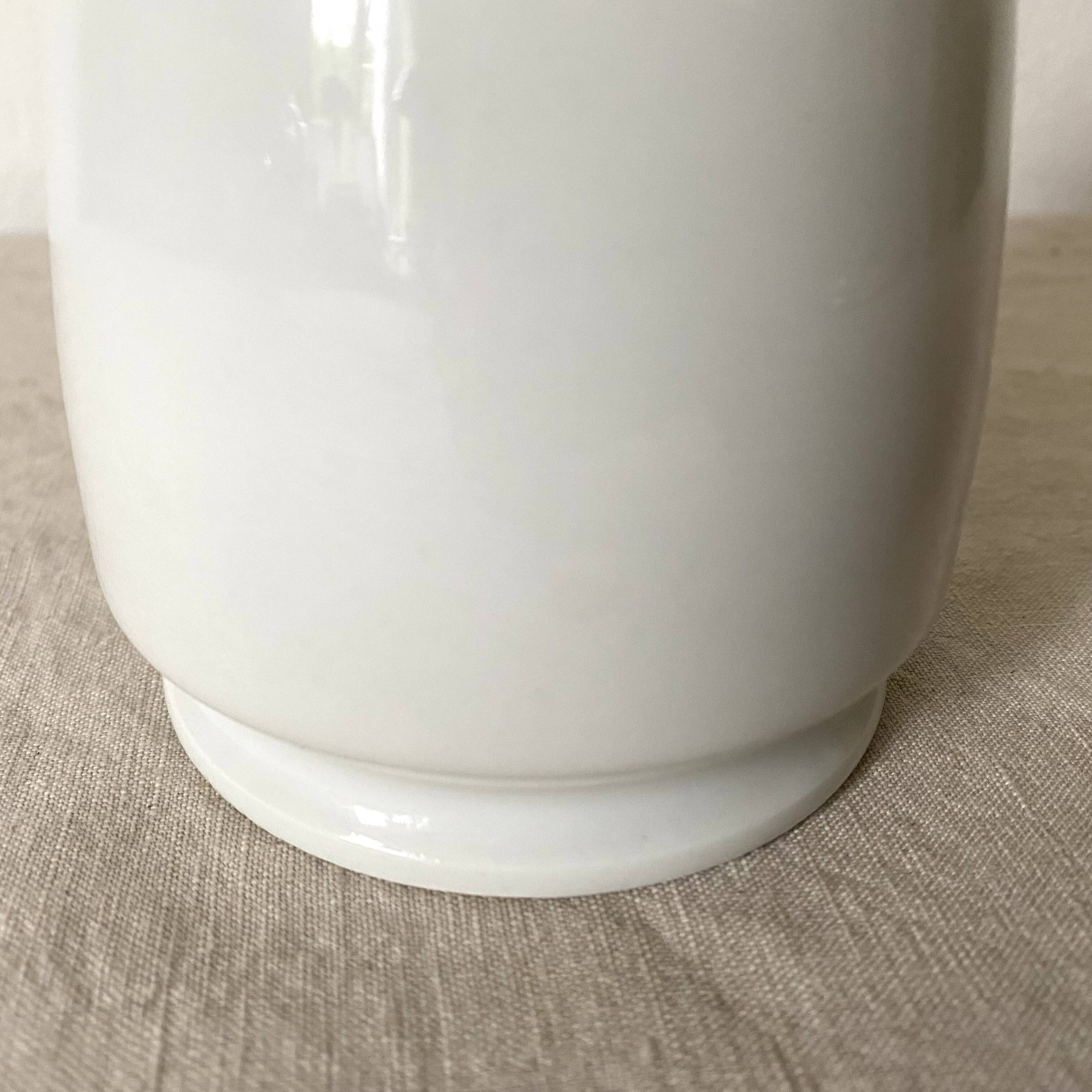T&V porcelain flower vase