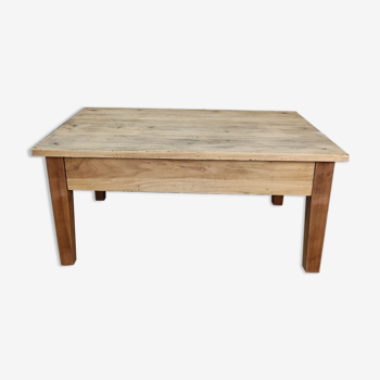 Table basse de ferme