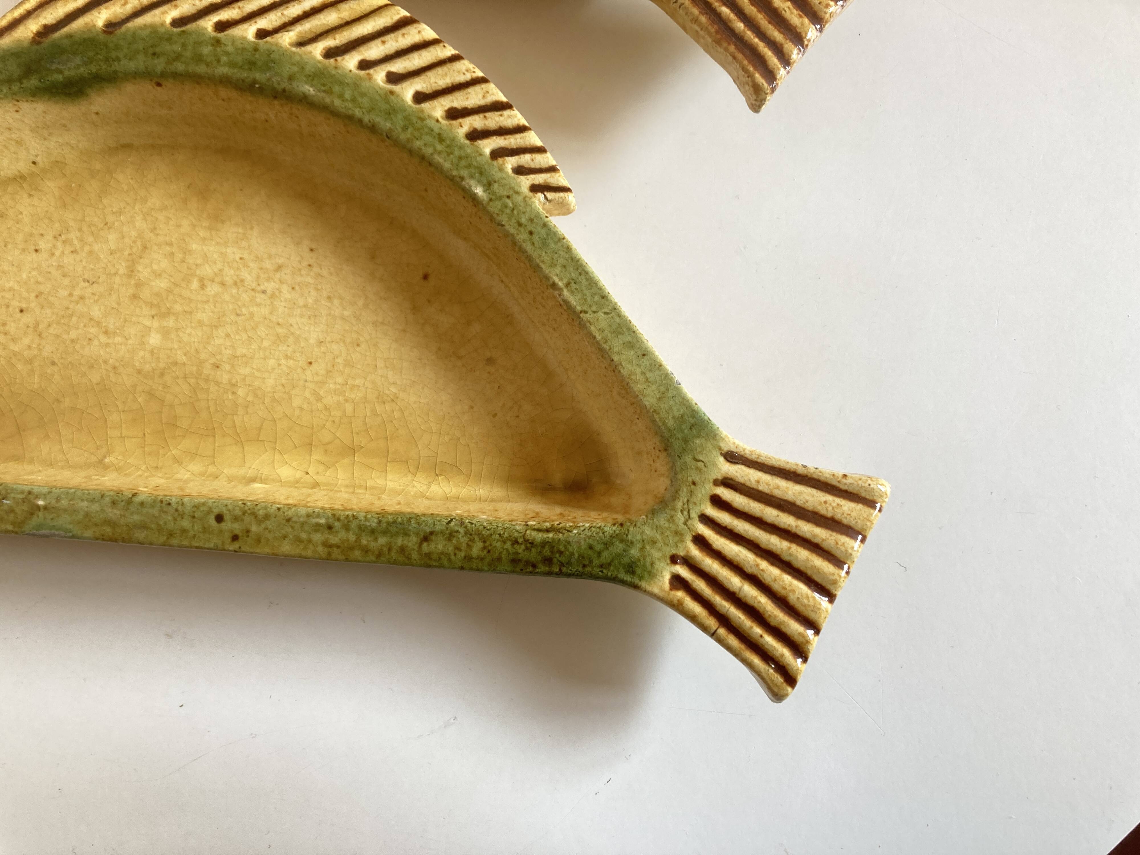 Pair of fish dishes Vallauris 1850 Atelier Cerenne Vallauris