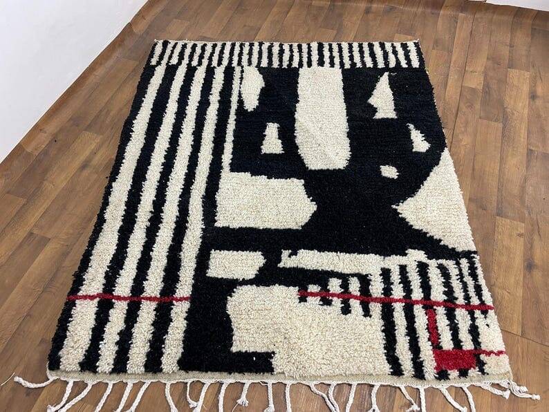Traditional handmade pure wool Berber rug size 100 x 200 cm