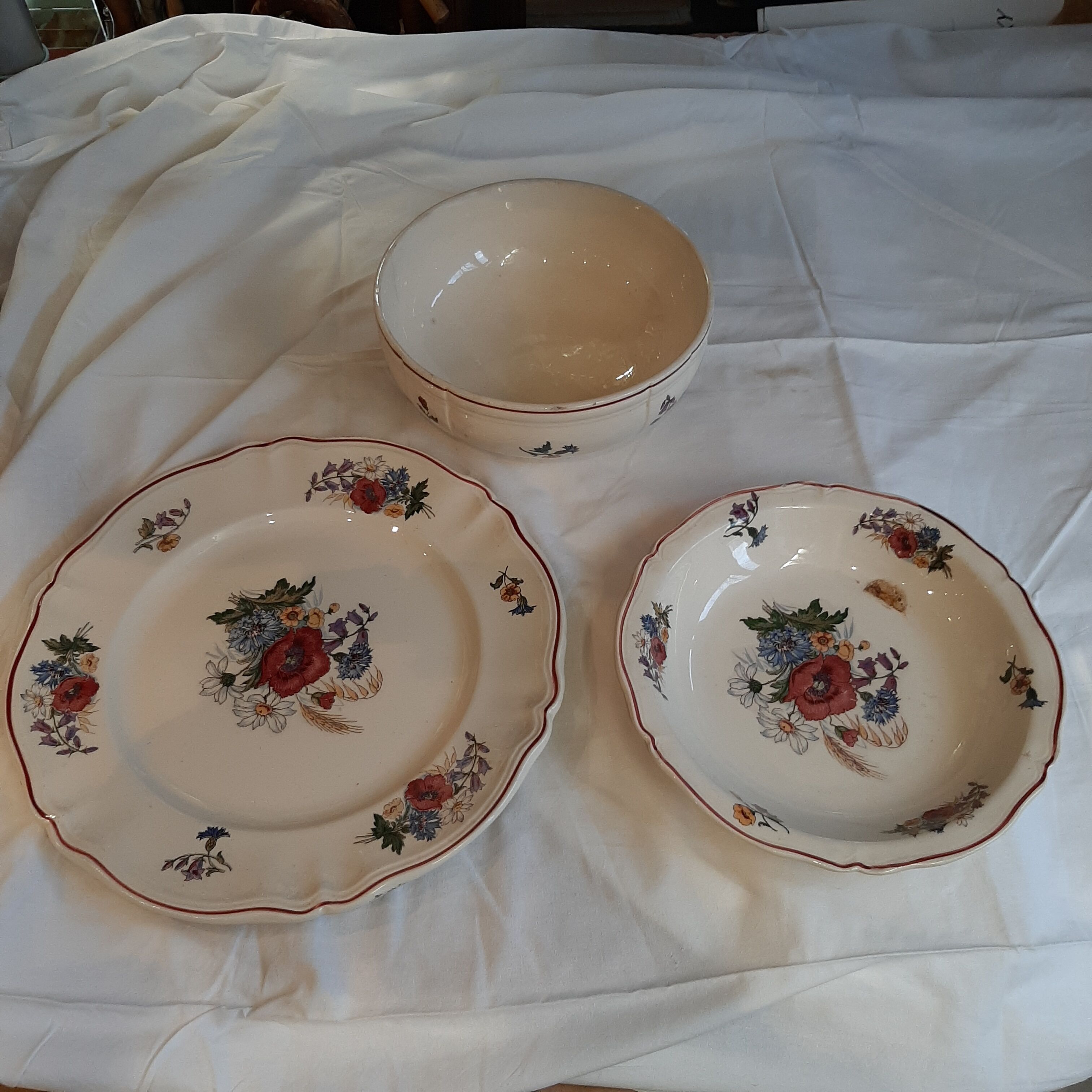 Lot of tableware Sarreguemines Areste