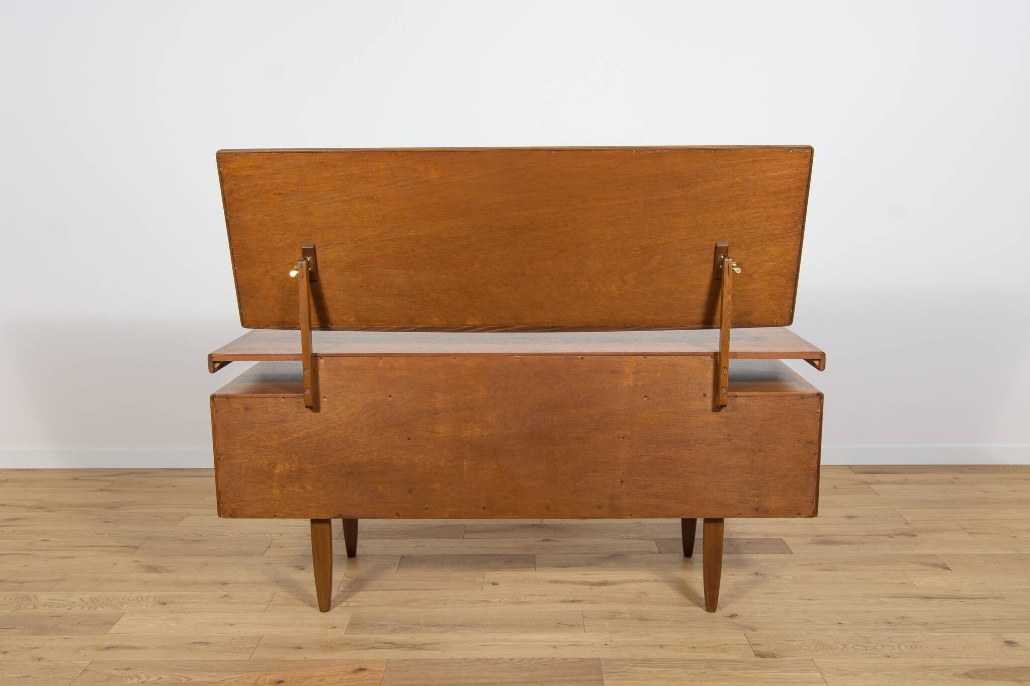 Mid-Century Dressing Table by Victor Wilkins for G-Plan, 1960s