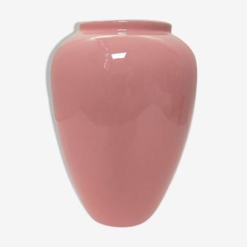 Pastel pink vase