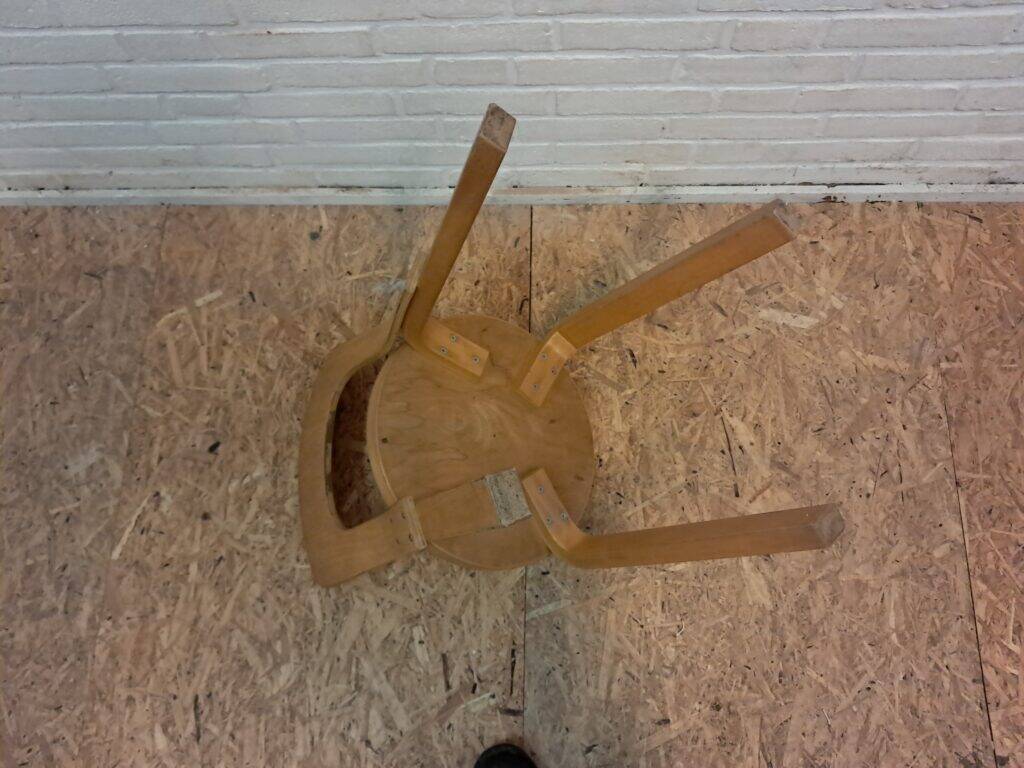 Aalvar Aalto 65 children's chair