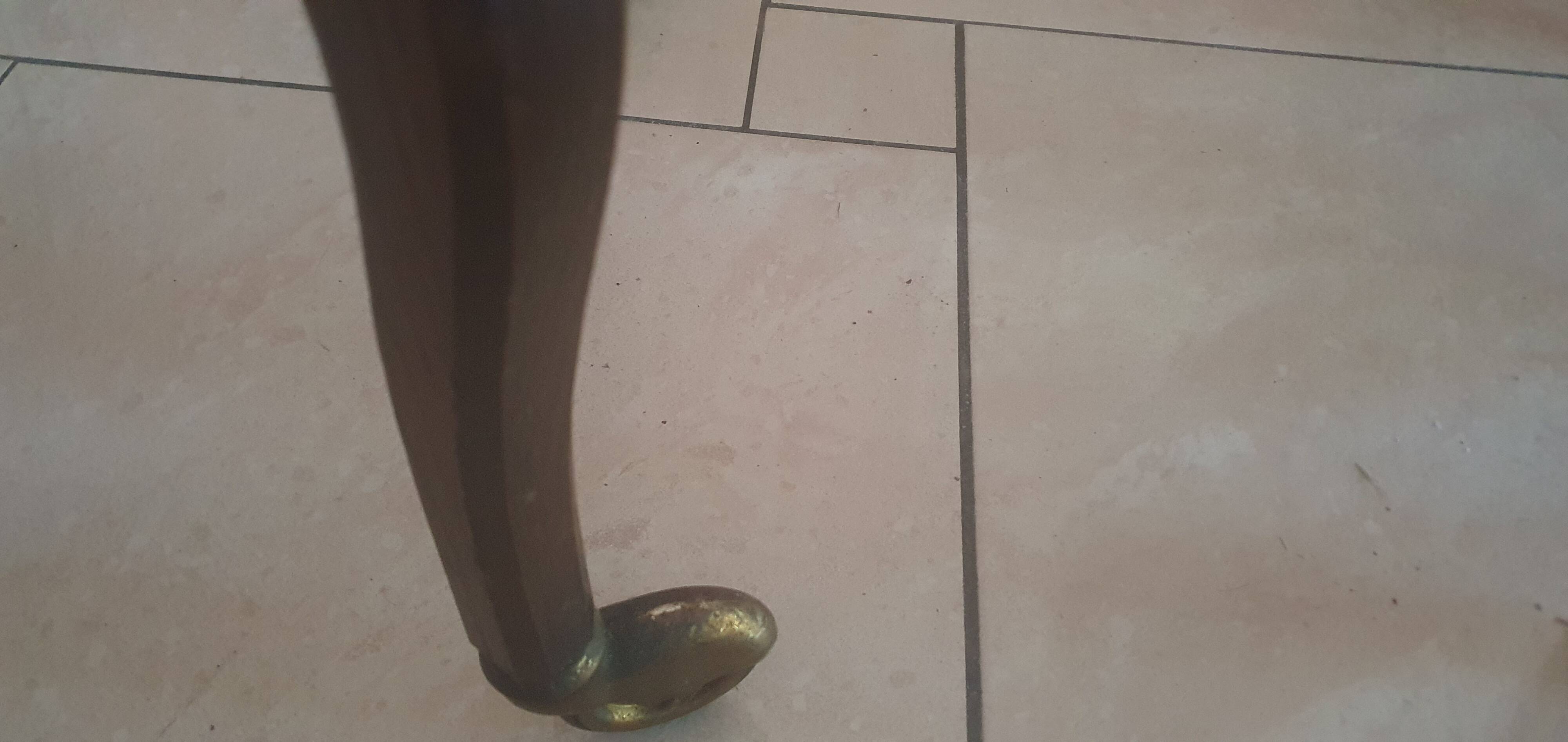 Commode bar en chêne à roulettes