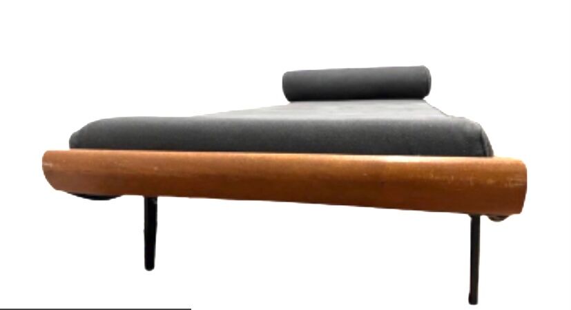 Day bed, Cleopatra daybed