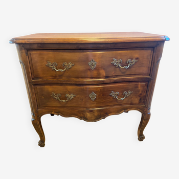 Commode sauteuse de style Louis XV en noyer