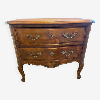 Louis XV style chest of drawers in walnut, perfect condition.