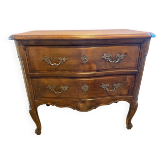 Commode sauteuse de style Louis XV en noyer