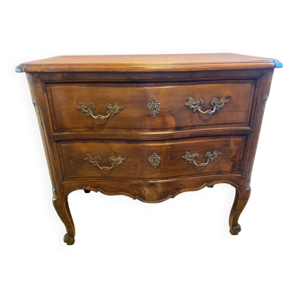 Louis XV style chest of drawers in walnut, perfect condition.