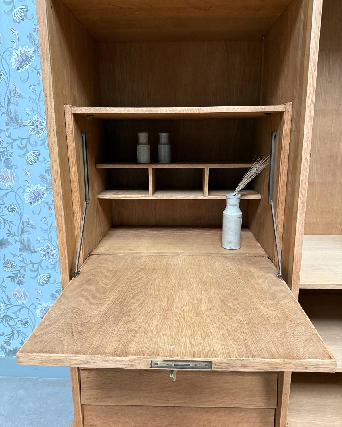 Vintage secretary cabinet (refurbished)