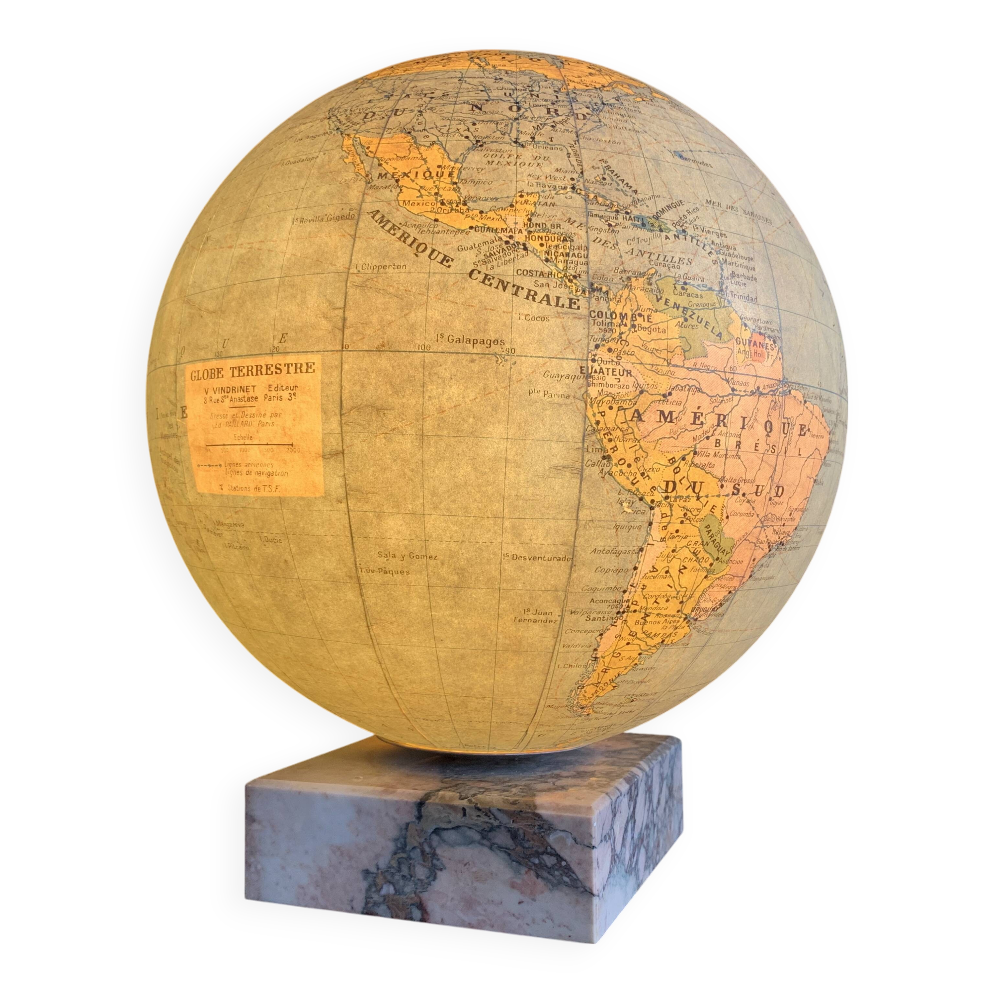 Globe terrestre en verre lumineux des années 30/40, V. Vindrinet, Paris