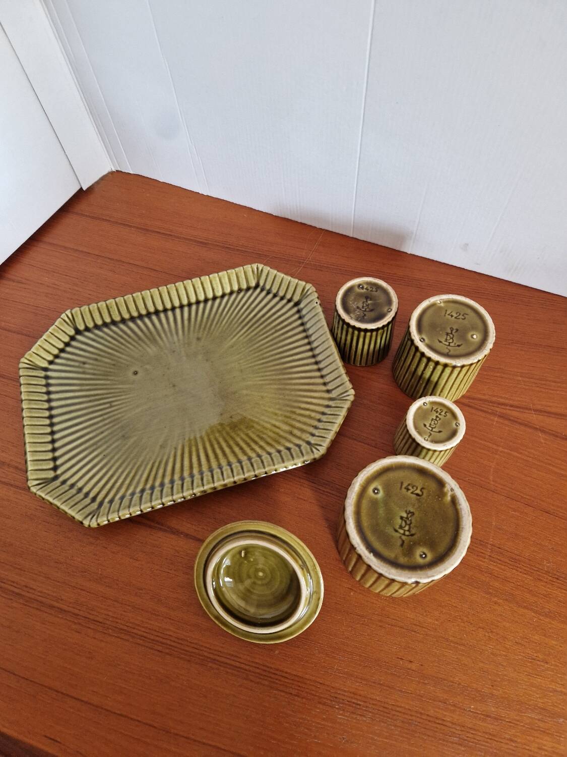 Tobacco Kit from the Bruyin Five Factory in Lille