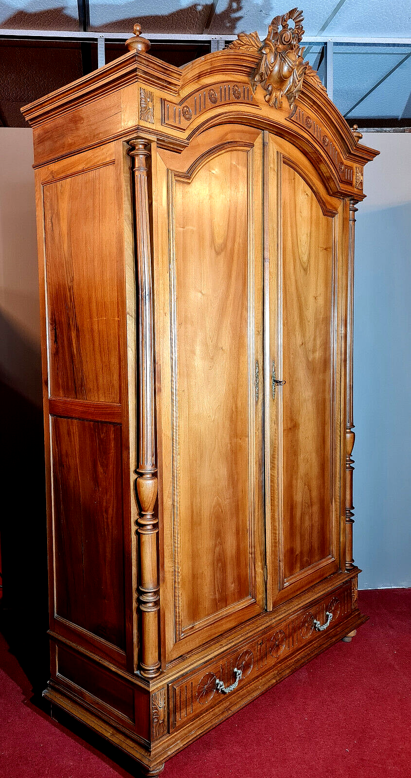 Napoleon III period wardrobe in blond walnut circa 1850-1880