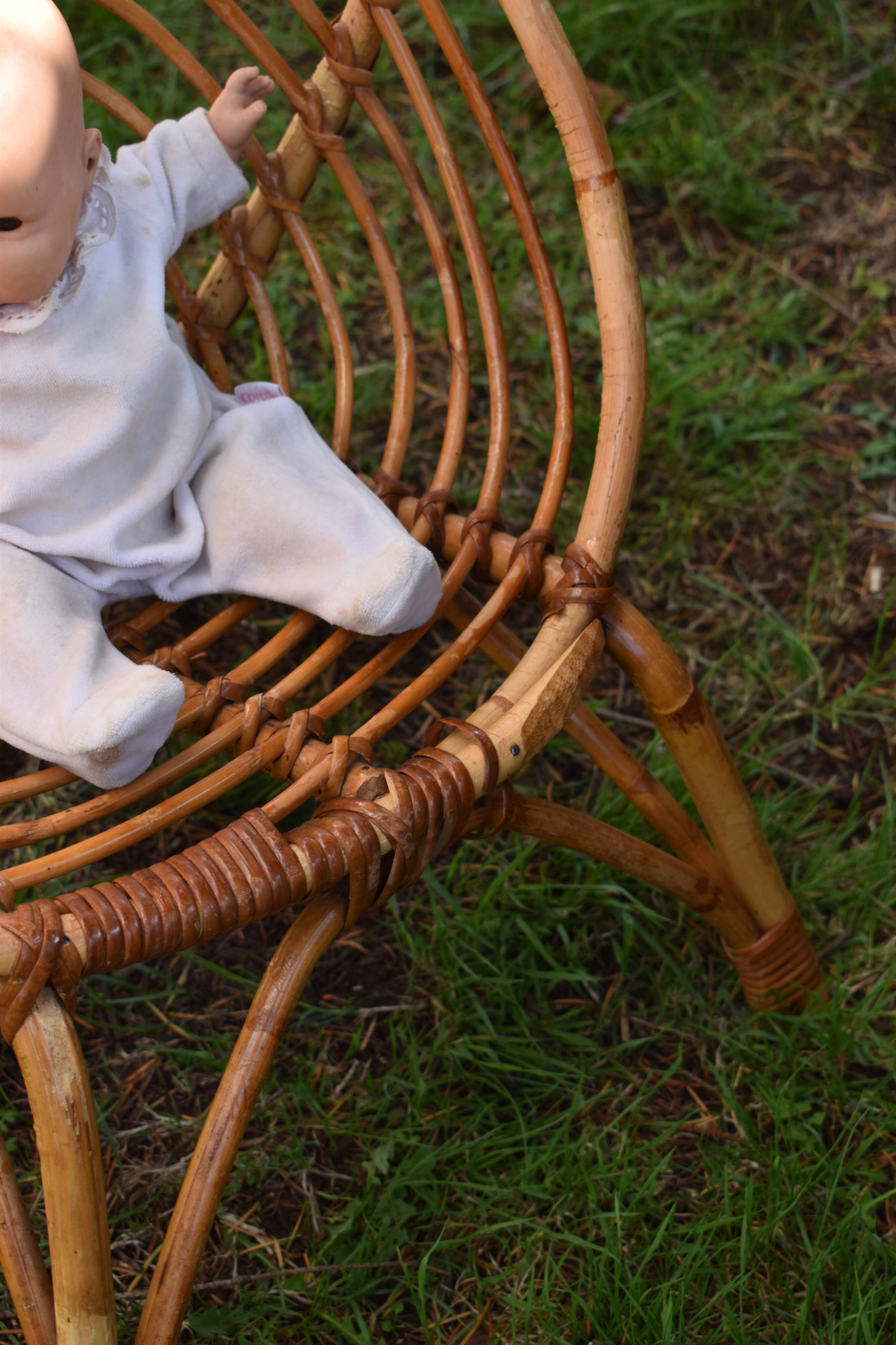 Vintage rattan living room for children 70s