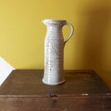 Pitcher ceramic