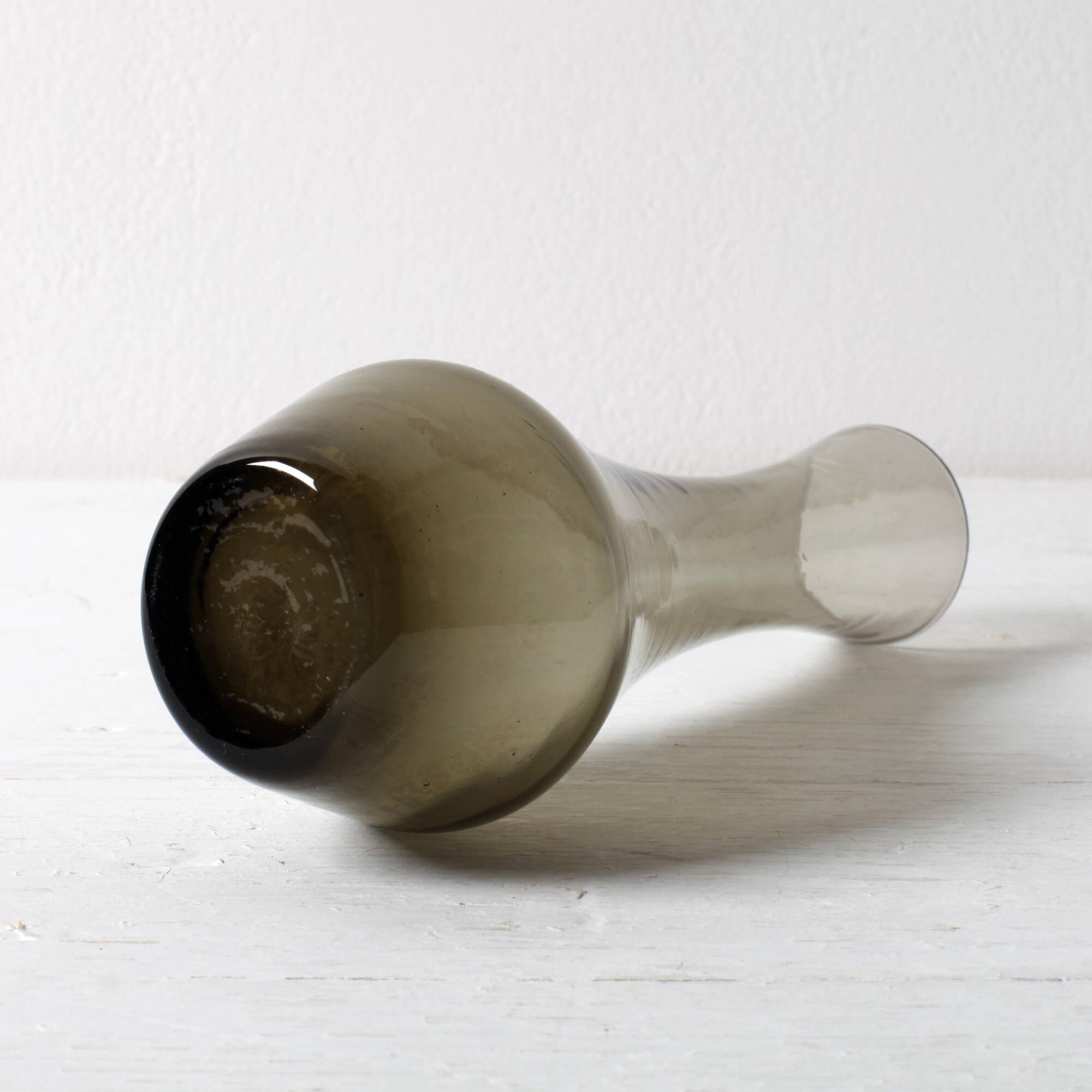 Small Vintage Swedish Art Glass Vase / Elme Glasbruk / Sweden / 1980s