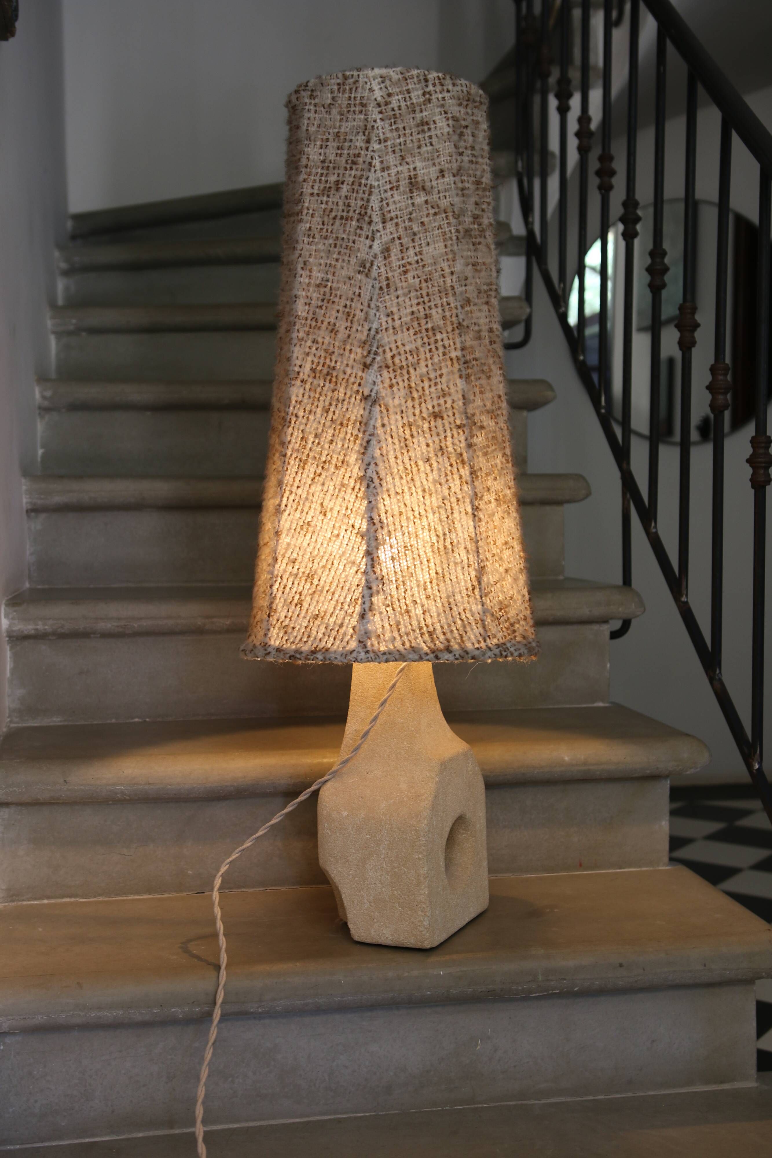 Large sculpted stone lamp, in the style of Albert Tormos, 1970s.