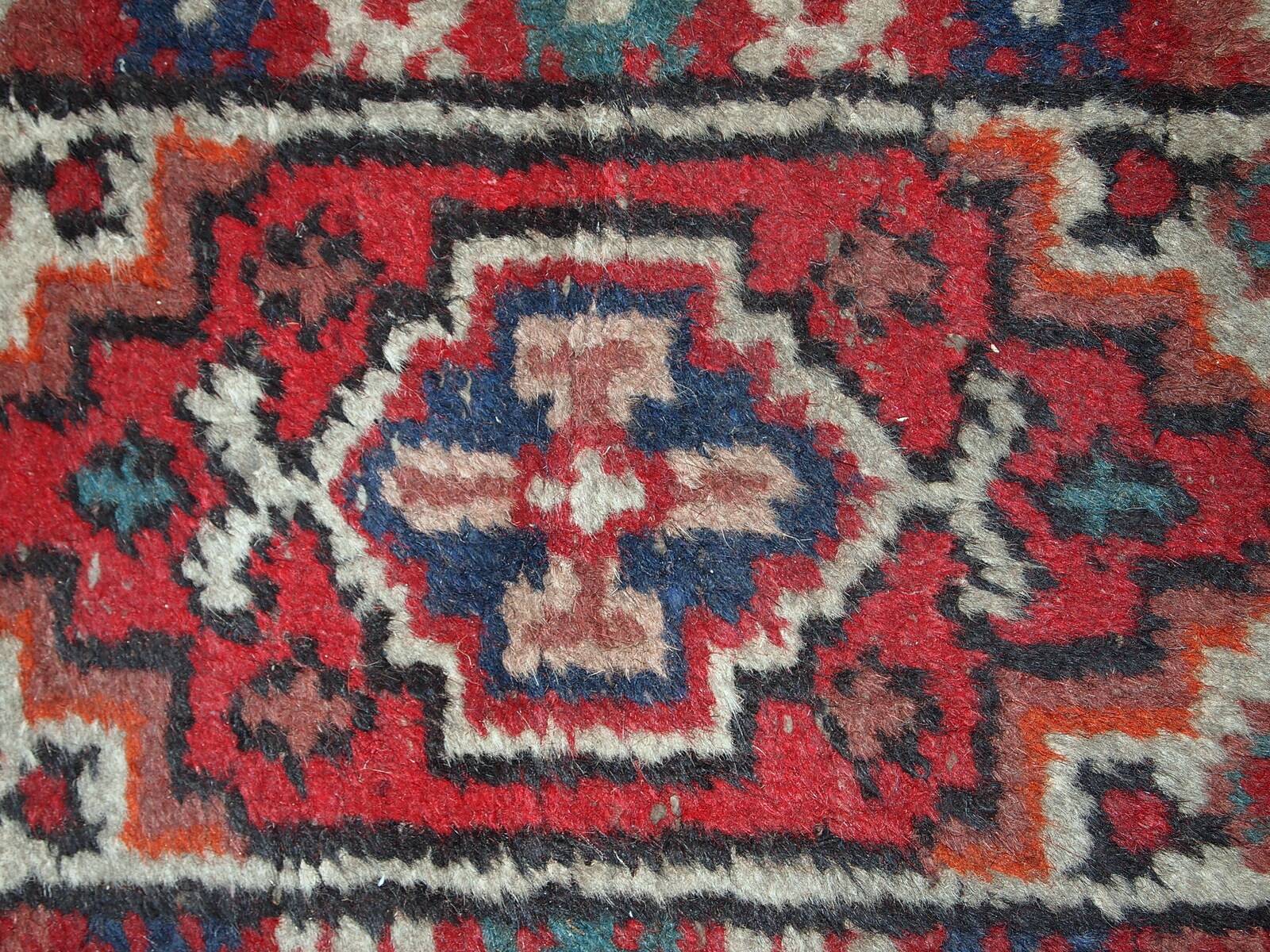 Tapis Vintage Hamadan en Laine, Années 1960, Élégance Authentique