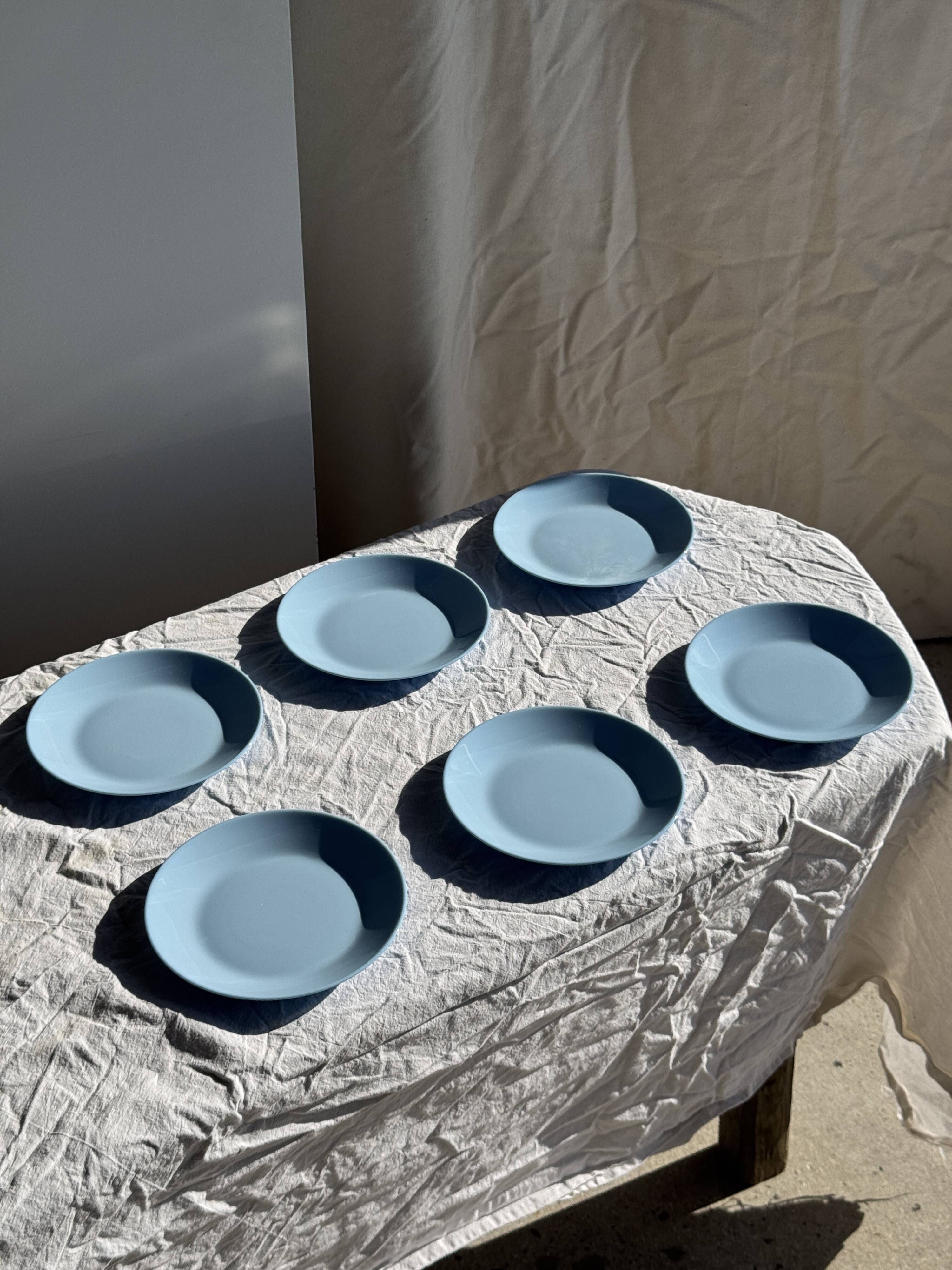 Set of 6 vintage blue dessert plates D18 (1)