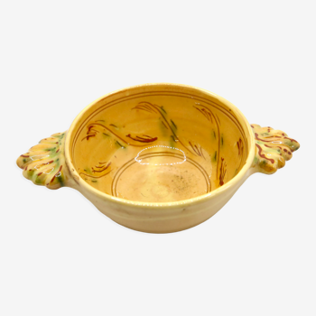 Provencal bowl in yellow ceramic and scrolls