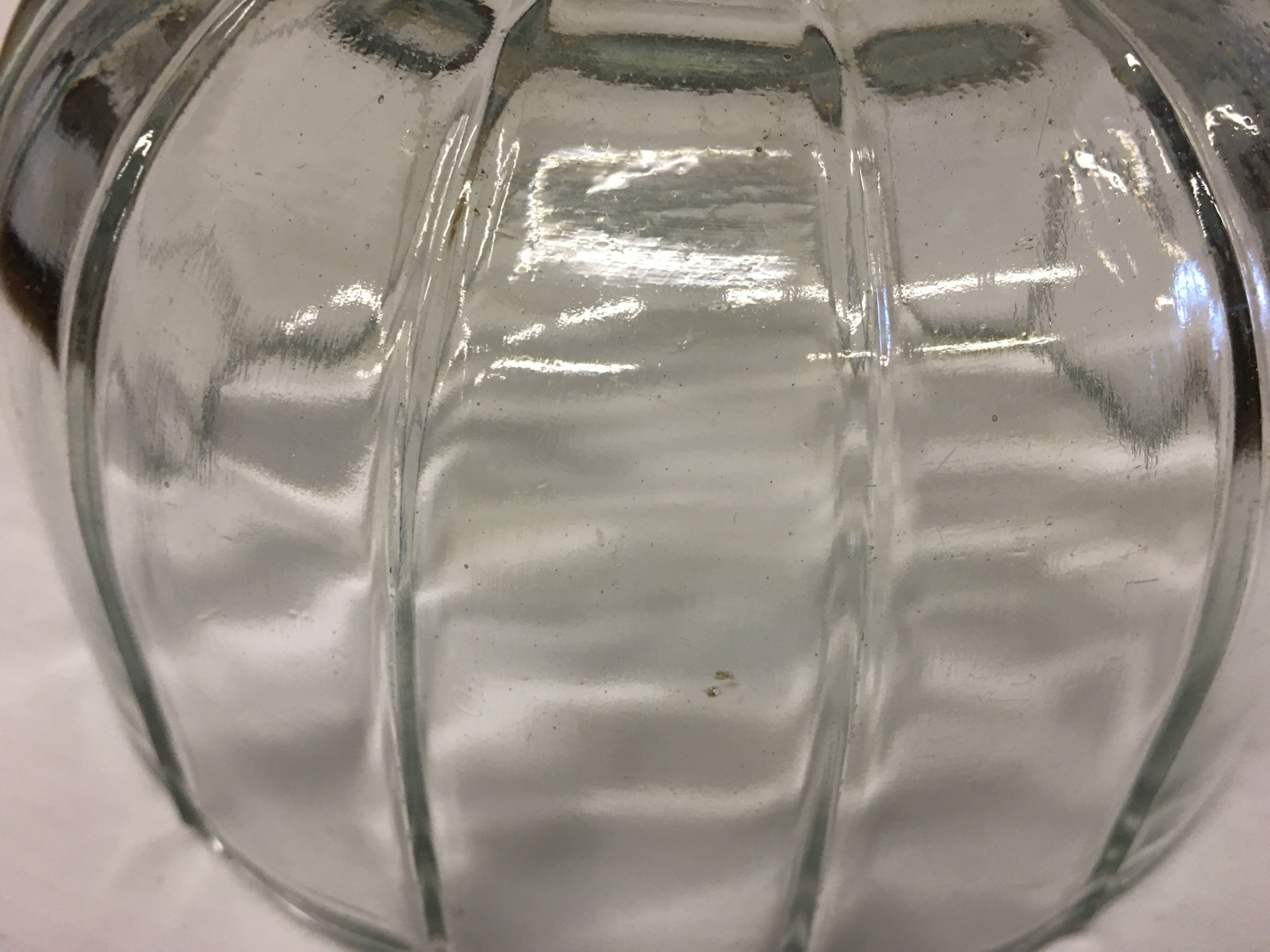 Little bell in glass for cakes