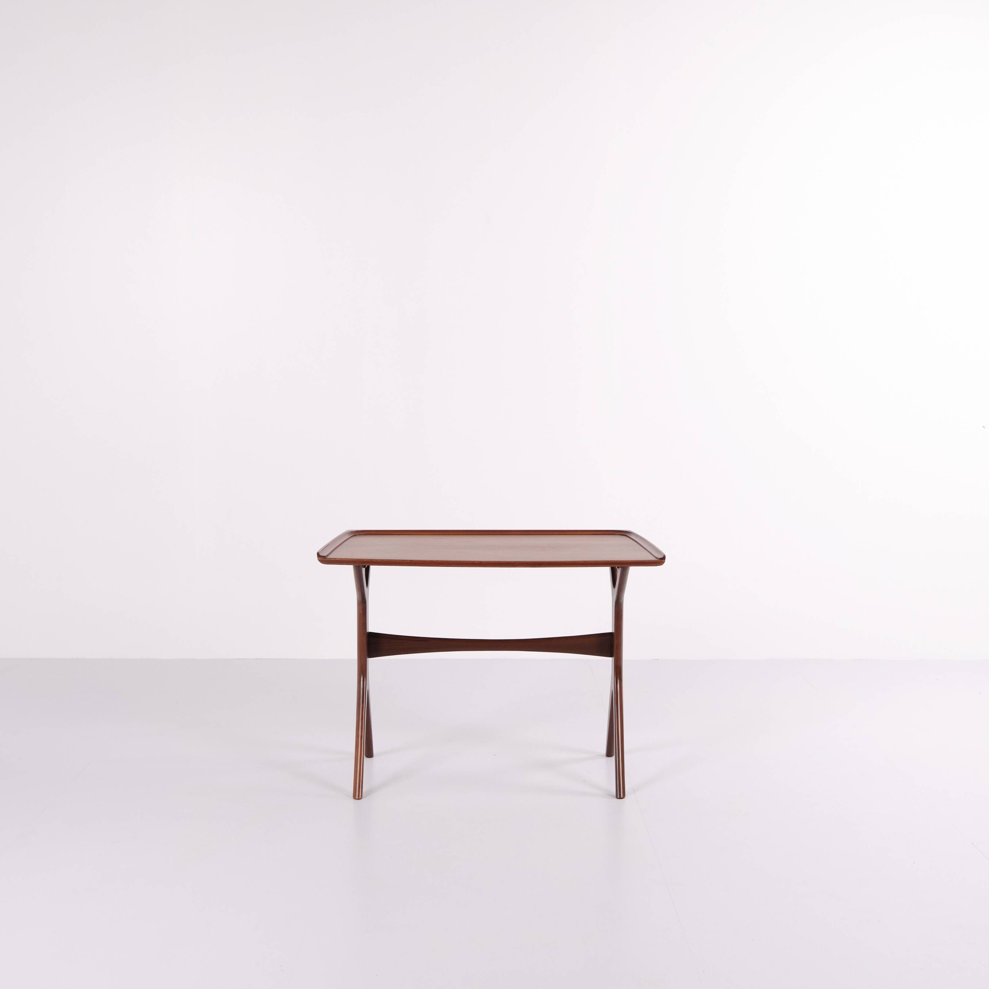 Side table - Teak wood - Danish design - Johannes Andersen - 1960s