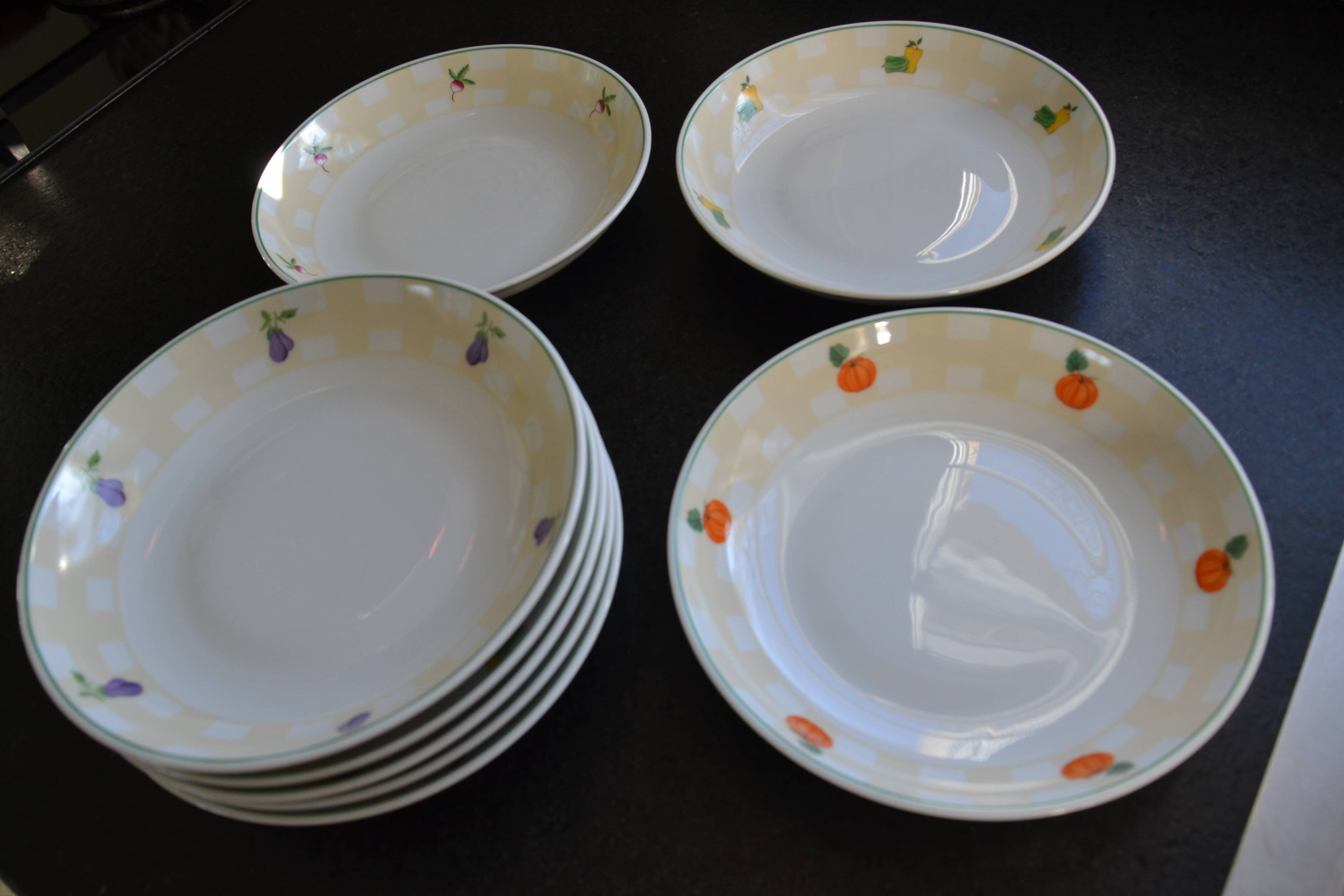 8 Guy Degrenne plates, “sweet and salty” model