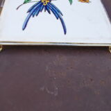Vintage flat underside
