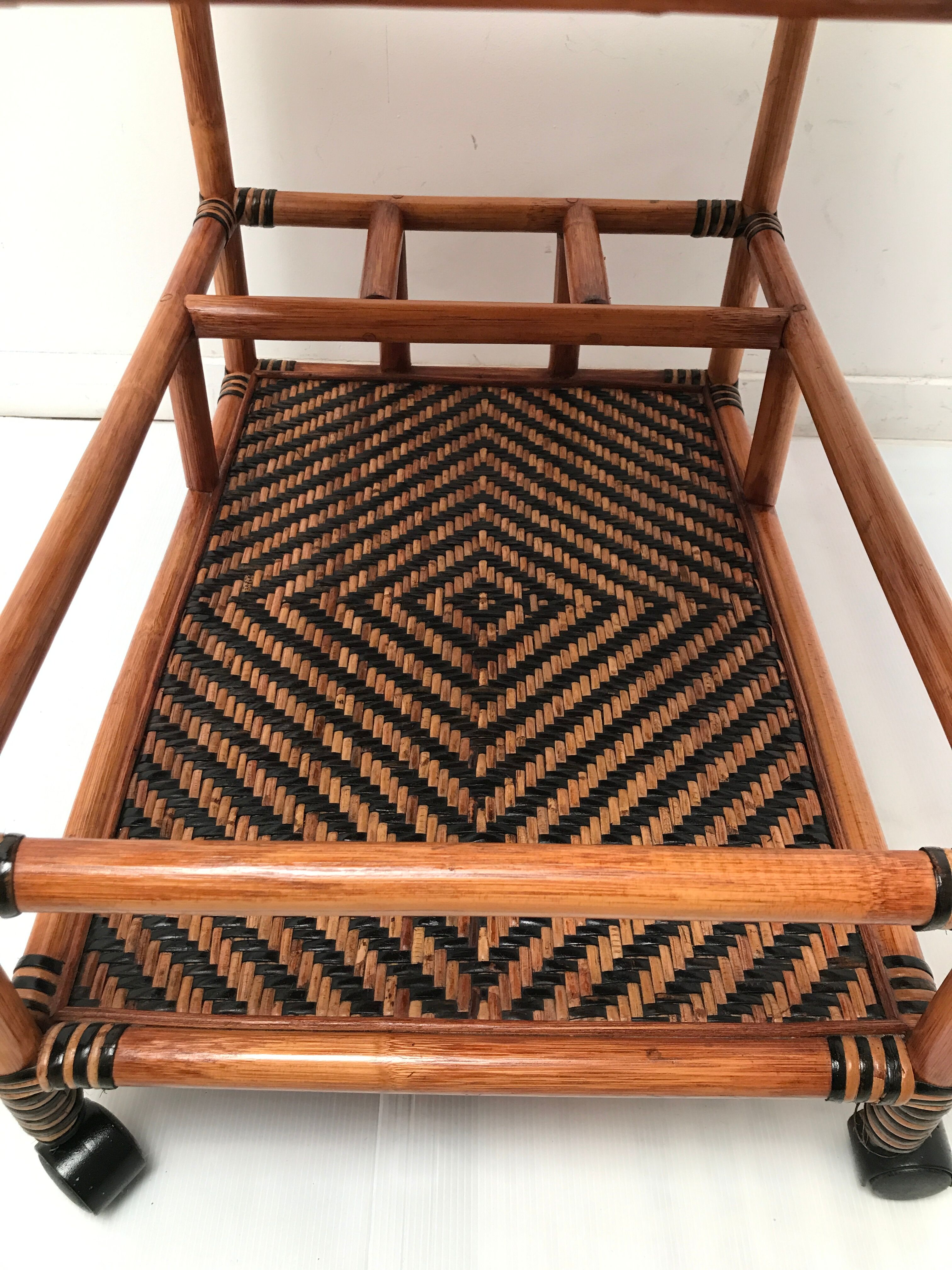 Dessert in rattan bamboo vintage cannage