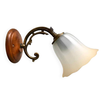 Frosted glass tulip wall light