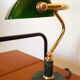 Lampe de banquier ou lampe de notaire en opaline verte