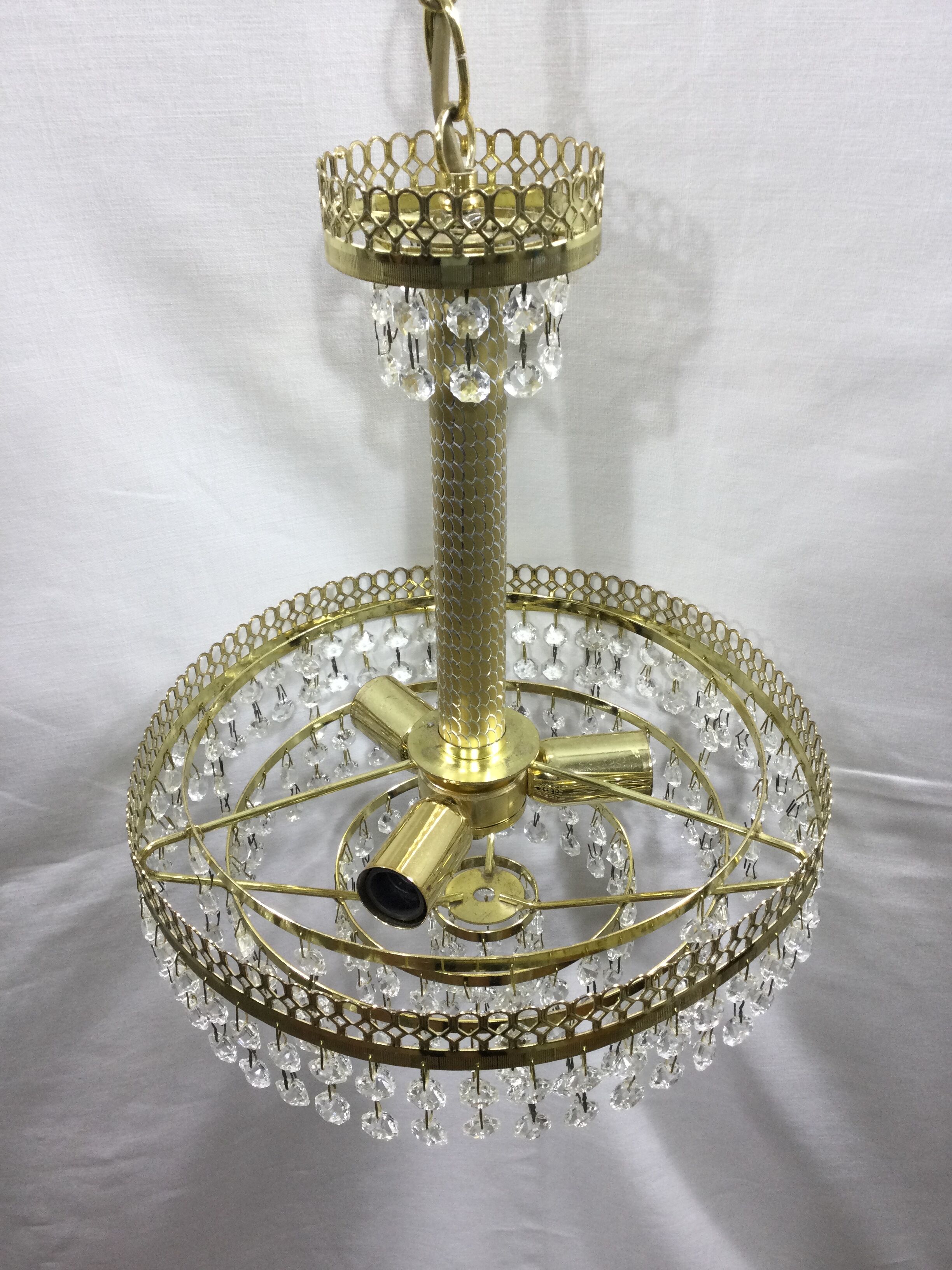 Round luster 3 stamped lights