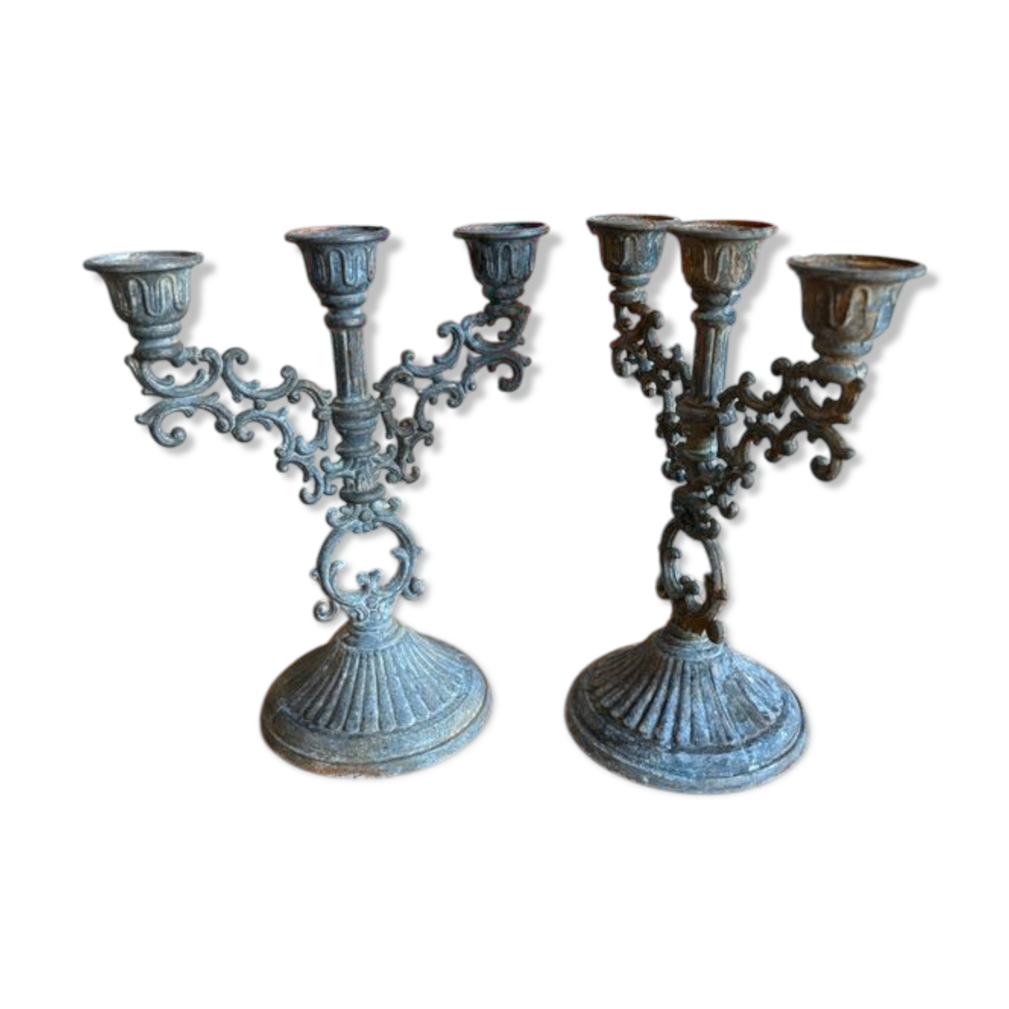 Paire de bougeoirs, candélabres anciens